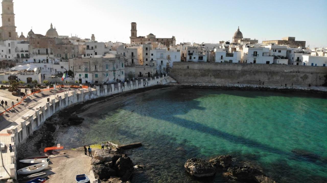 Dimore Del Borgo Antico - L'Altana Vista Mare Apartment Monopoli Bagian luar foto